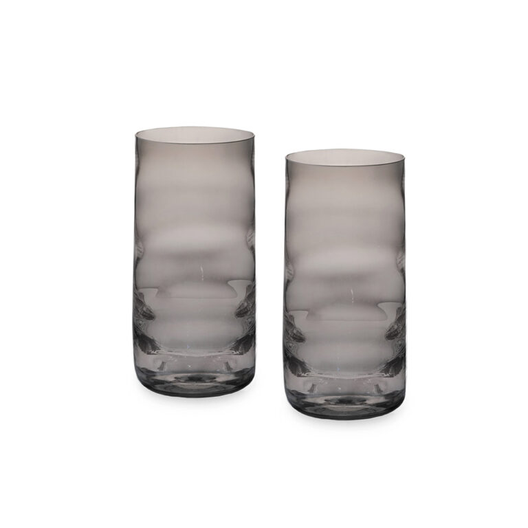 Set of two tall crystal glasses in storm grey color