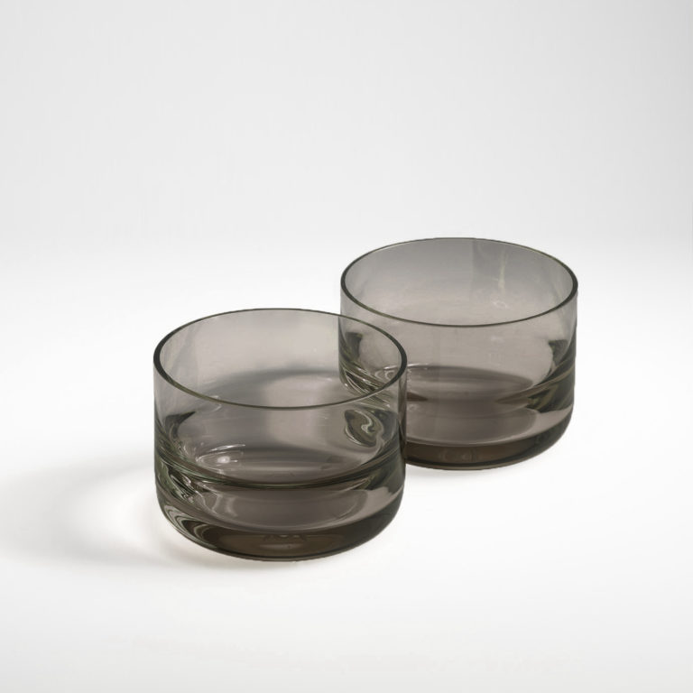 Low DUNES glass in sandstrom gray variant