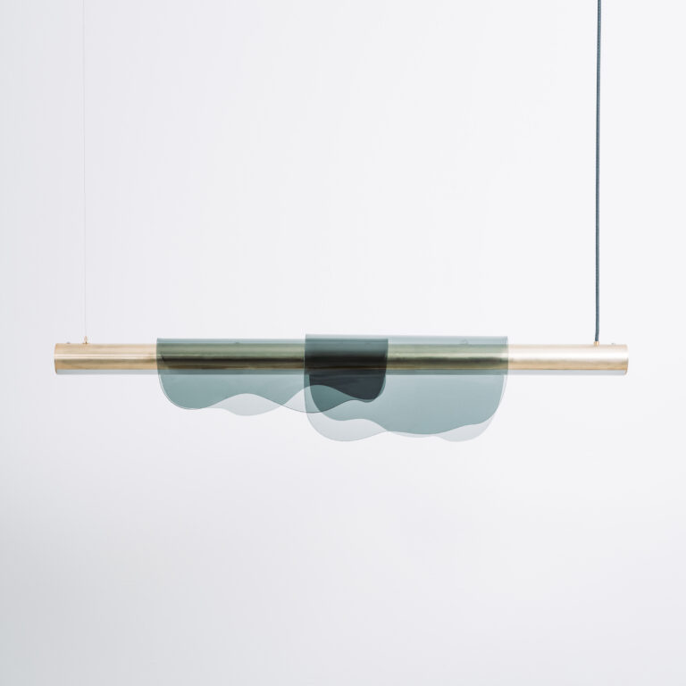 Avalanche Pendant Light Long I Off